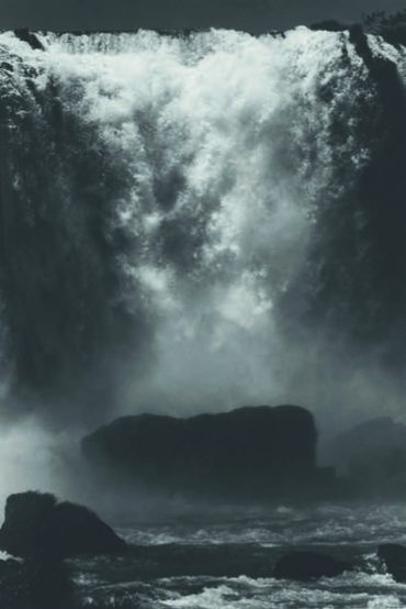 Iguazú-Wasserfall · Brasilien · 2011 Barbara Klemm